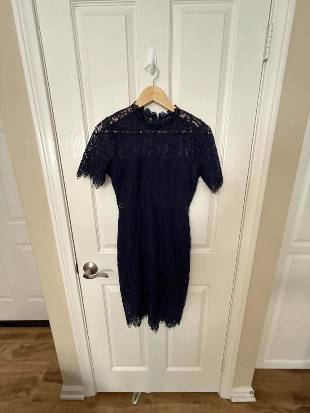 Lulus Navy Blue Lace Mock Neck Short Sleeve Sheath Dress Size S